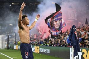 巴黎2025年41场已取得34胜，追平2024年53场的总胜场数