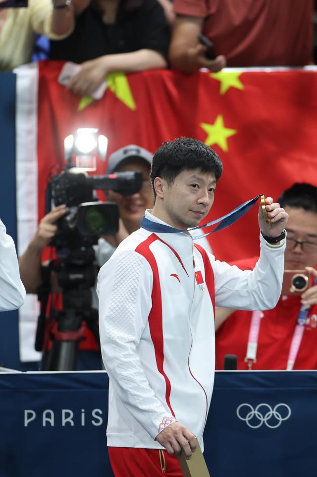 1723257219996041180.jpg 巴黎奥运会丨乒乓球——男团金牌赛:中国队获得冠军++XxjpseC008967_20240810_MVPFN0A001.jpg